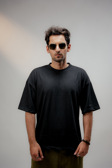 Essential Black Oversized Tee Shirt - Premium Combed Cotton Blend